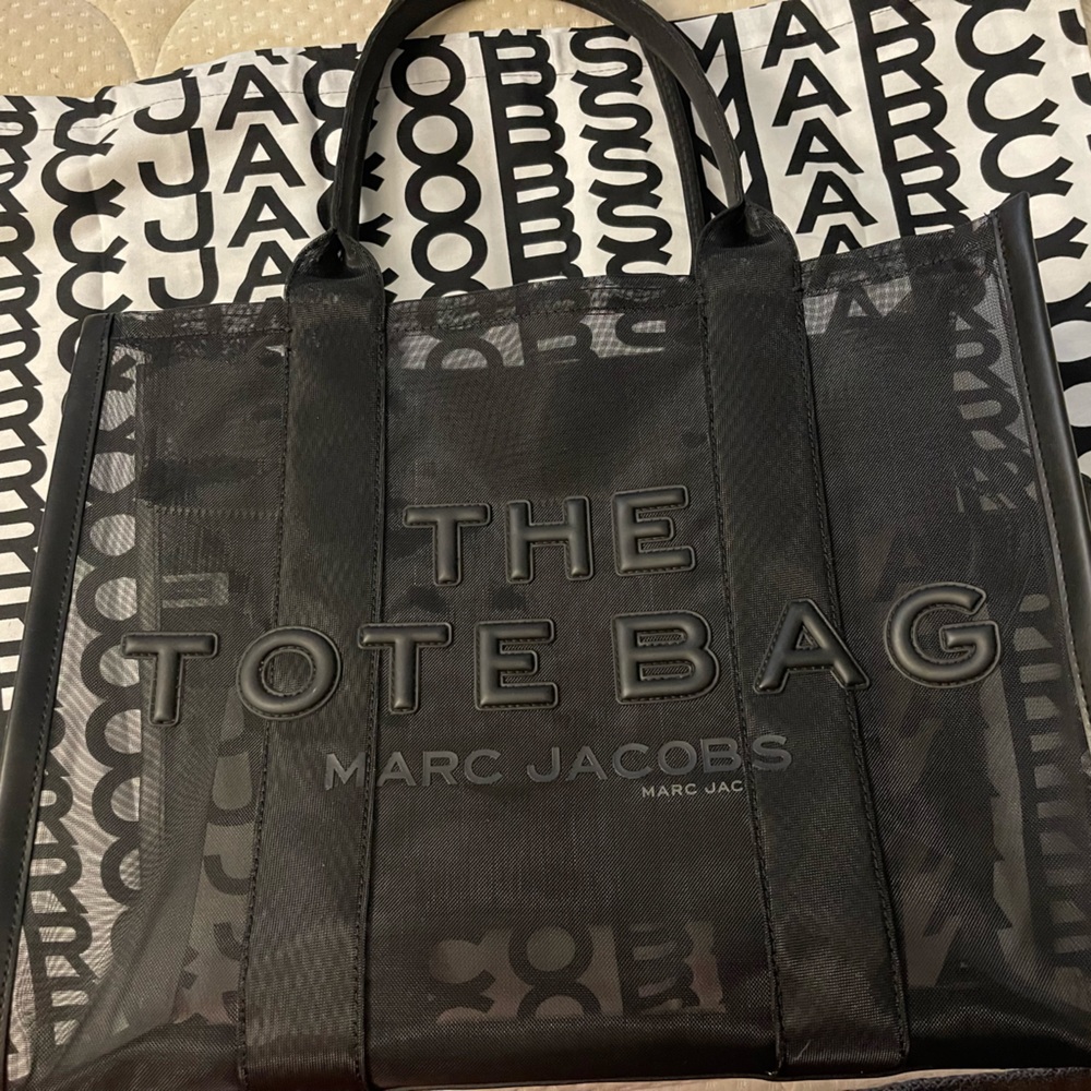 Marc jacobs mesh large tote